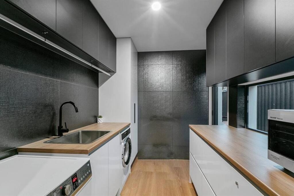 Beachside Buddina Luxury Family House 5 Bedrooms Ngoại thất bức ảnh