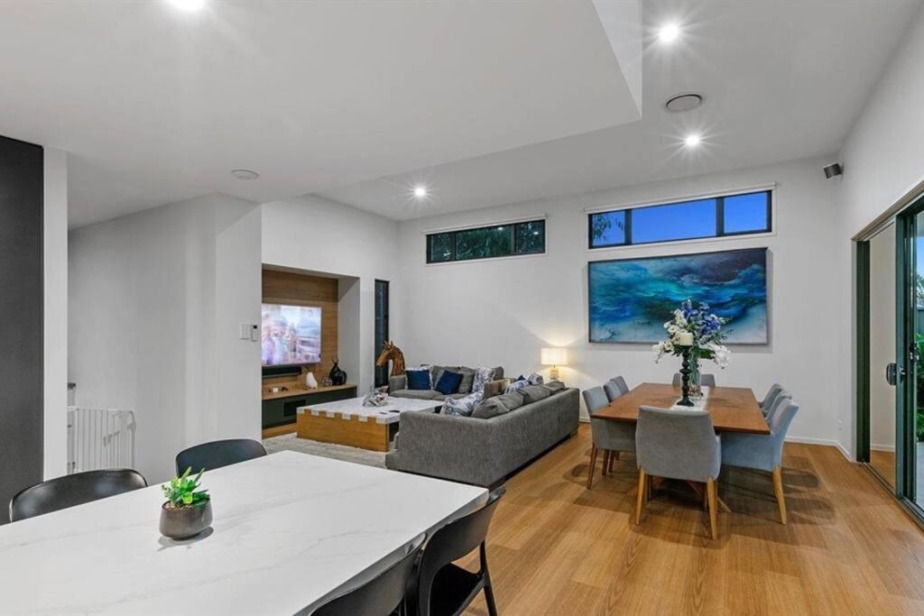 Beachside Buddina Luxury Family House 5 Bedrooms Ngoại thất bức ảnh